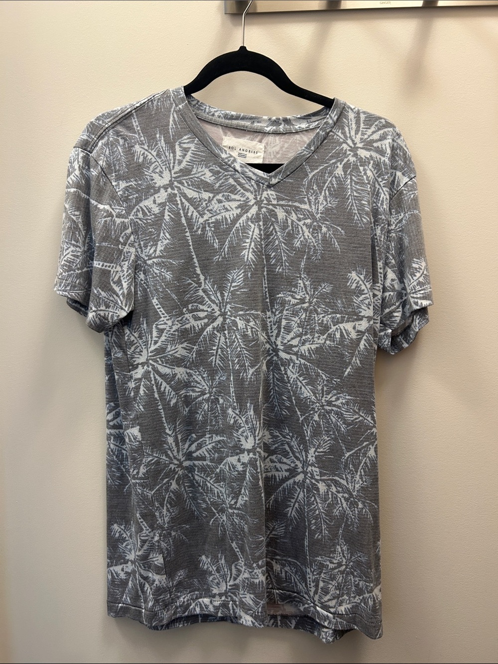 Sol Angeles Gray Palm-Print V-Neck Tee